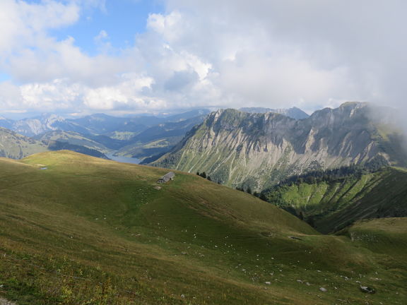 Плато План д'Арен и одноименный шале