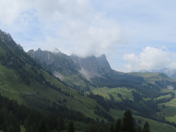 Скалы Гастлозен