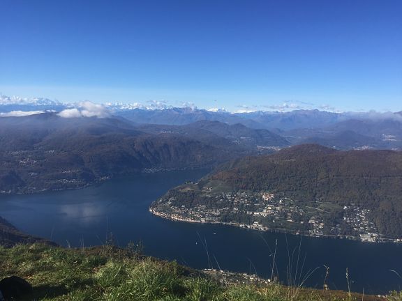 Южная оконечность озера - Моркоте и Италия