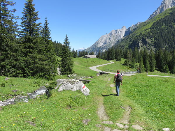 Долина Розенлауи