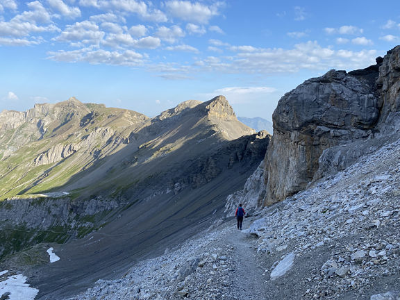 Спуск в долину Кандерталь