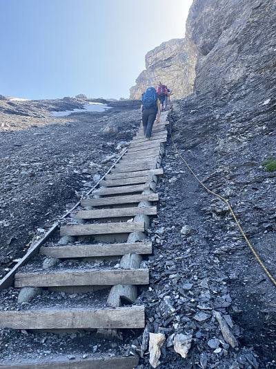 Не обойтись без рук