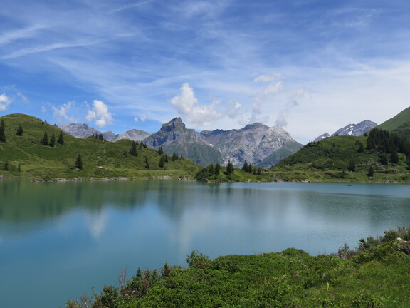 Горное озеро Трюбзее