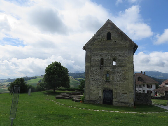 Руины Рюггисбергского монастыря