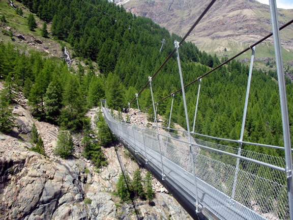 Подвесной мостик - Hängebrücke