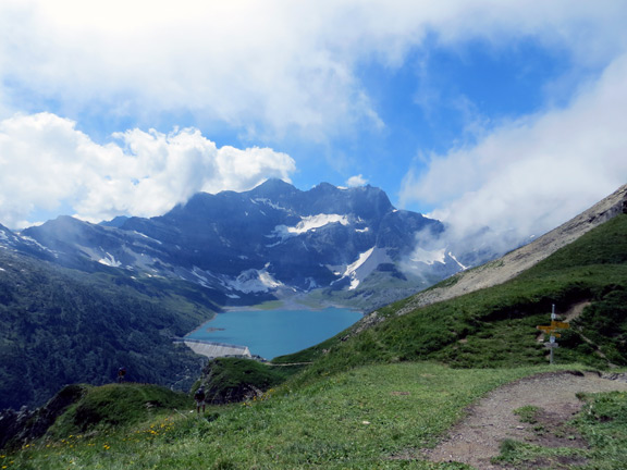 Вид на озеро Саланф с перевала Жорат