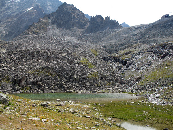 Магнитное озеро