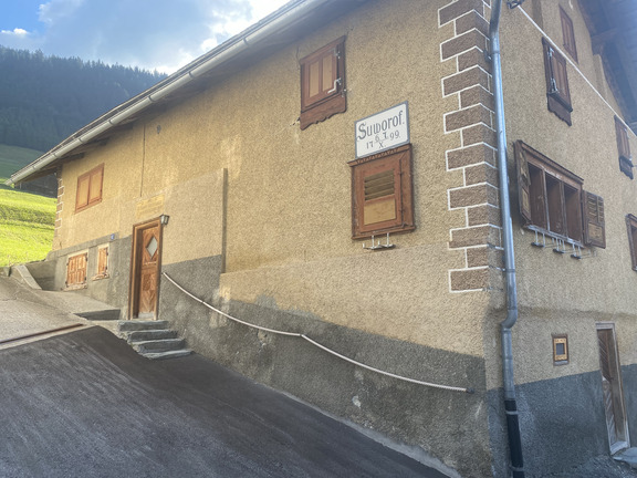 Лез Аван. Вид на Дан-де-Жаман и Роше-де-Нэ.