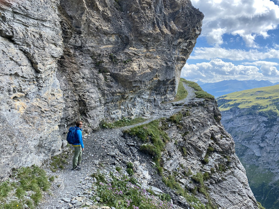 Подъем над пропастью