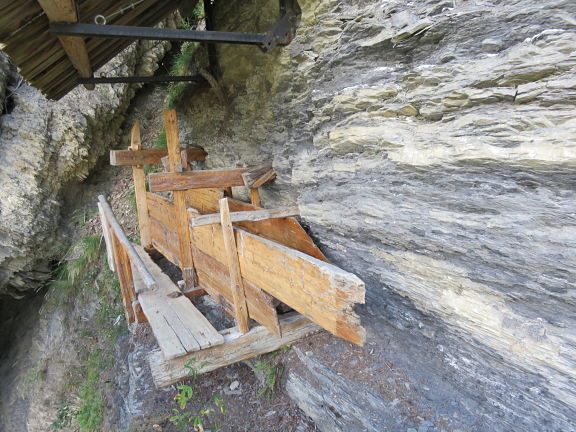 Средневековая конструкция