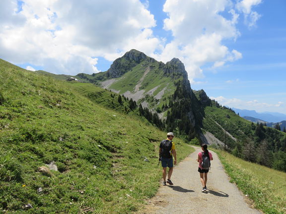 Спуск через хижину Гро-Планэ