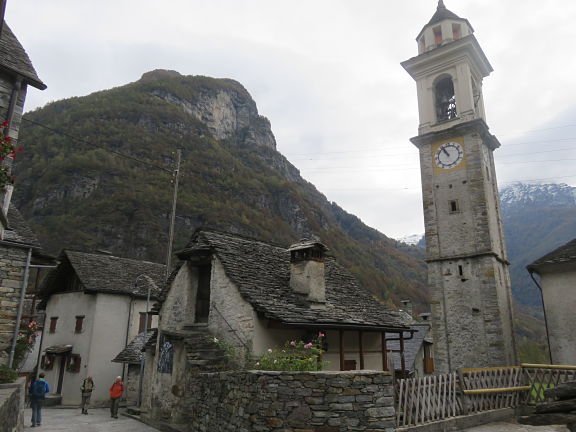 Церковь Санта Мария де Лауретана